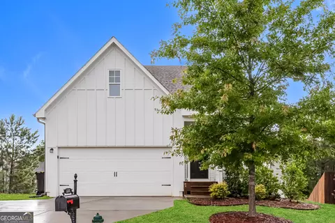 128 Hood Park Dr, Newnan, GA 30265