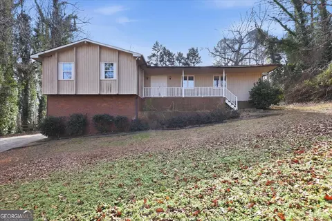 8986 Mandarin Dr, Jonesboro, GA 30236