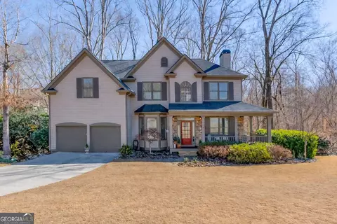 311 Spring Willow Dr, Sugar Hill, GA 30518