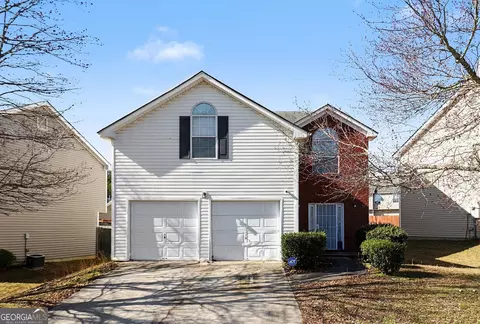 2571 S Hills Pkwy, Riverdale, GA 30296