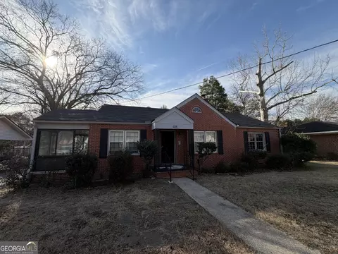 2006 Stonewall St, Dublin, GA 31021