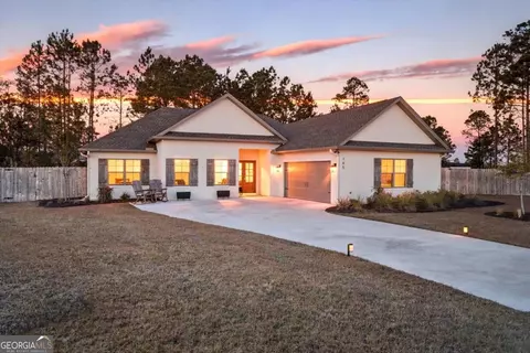 165 Silver Bluff Cir, Brunswick, GA 31523