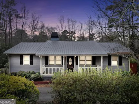 241 Orchard Rd, Rex, GA 30273