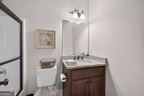 Bath - 334 N Second St, Madison, GA 30650 photo 1 of 8