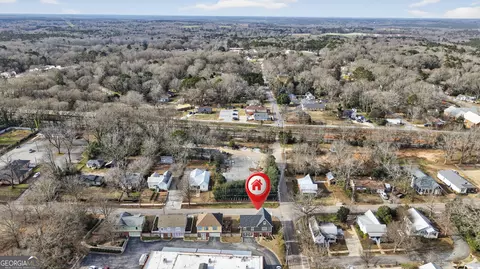 View/Area - 334 N Second St, Madison, GA 30650 photo 2 of 8