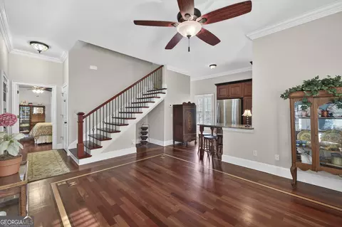 Entry Way - 334 N Second St, Madison, GA 30650 photo 2 of 10