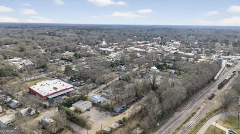 View/Area - 334 N Second St, Madison, GA 30650 photo 5 of 8