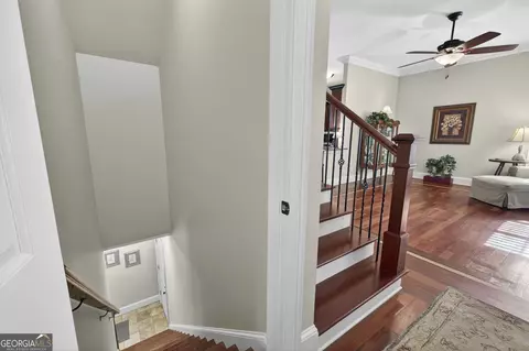 Entry Way - 334 N Second St, Madison, GA 30650 photo 6 of 10