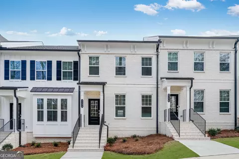 4296 Robert Aly, Doraville, GA 30360