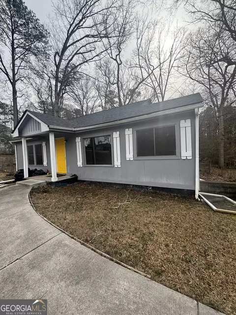 2125 River Rd, Ellenwood, GA 30294