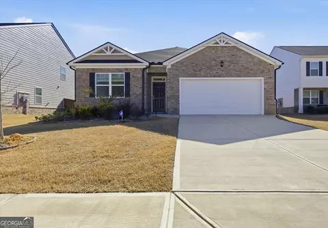 725 Whitman Ln, Stockbridge, GA 30281