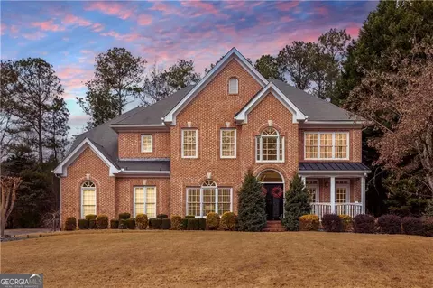 250 Camden Creek Ct, Lawrenceville, GA 30043