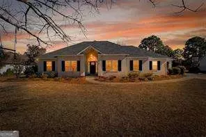 332 Edge Water Dr, Brunswick, GA 31525