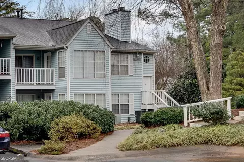 1004 Glenleaf Dr, Peachtree Corners, GA 30092