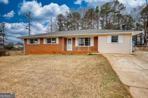 1924 Mural Cir, Morrow, GA 30260