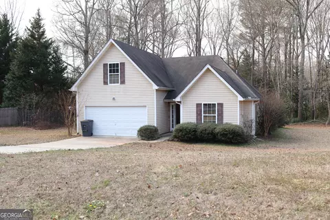 61 Concord Ct N, Concord, GA 30206
