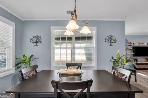 Dining - 748 W Vincent Dr, Athens, GA 30607 photo 1 of 1