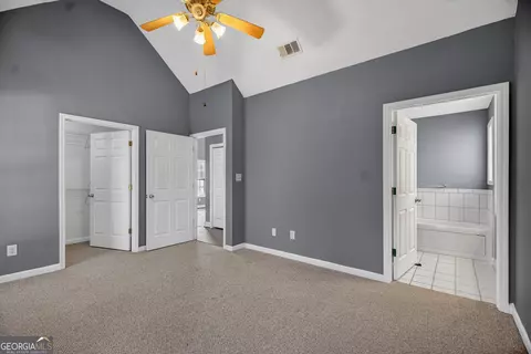 Bedroom - 107 Waters Edge Dr, Lagrange, GA 30240 photo 2 of 5