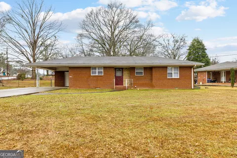 257 Fayetteville Rd, Fairburn, GA 30213