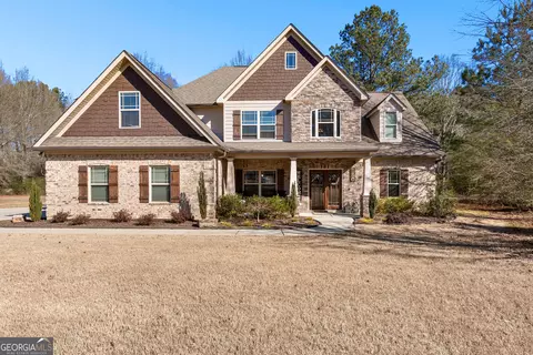 180 Chantilly Ln, Fayetteville, GA 30215