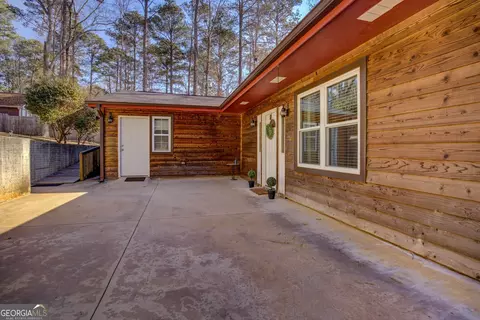 Exterior - 162 Collins Rd, Jackson, GA 30233 photo 10 of 22