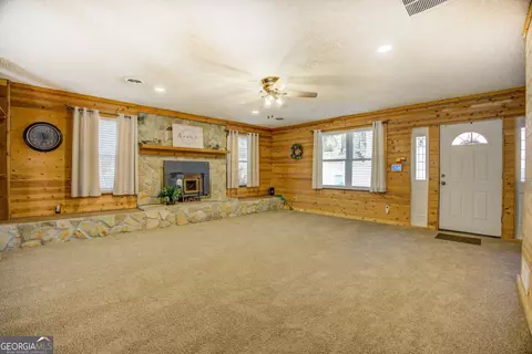 Living - 162 Collins Rd, Jackson, GA 30233 photo 1 of 7