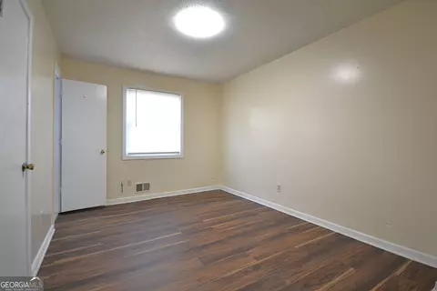 Bedroom - 1865 Oxford Dr, Morrow, GA 30260 photo 5 of 6