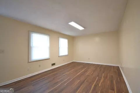 Living - 1865 Oxford Dr, Morrow, GA 30260 photo 1 of 5