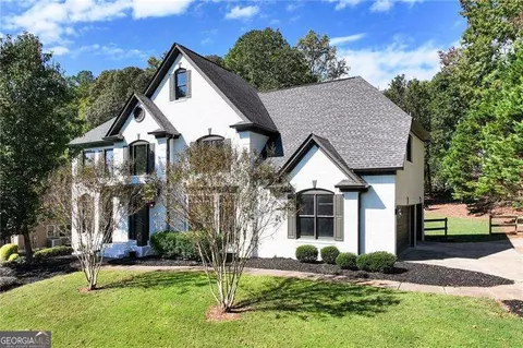2065 Fairway Crossing Dr, Woodstock, GA 30188