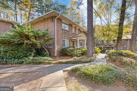 2414 Peachwood Cir NE #6, Atlanta, GA 30345