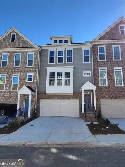 1049 Caruso Dr, Buford, GA 30518