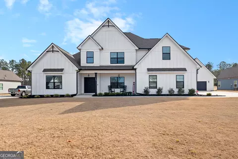194 Bluff Mill Farms Dr, Senoia, GA 30276