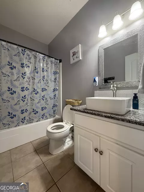 Bath - 213 Okeechobee Dr, Dothan, AL 36301 photo 6 of 6