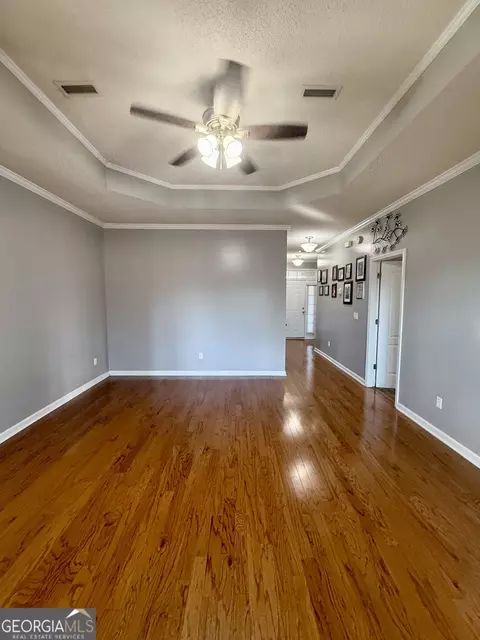 Living - 213 Okeechobee Dr, Dothan, AL 36301 photo 3 of 3