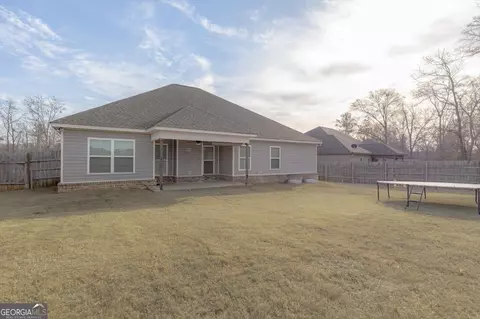 Exterior - 207 Kendall Ct, Perry, GA 31069 photo 5 of 7