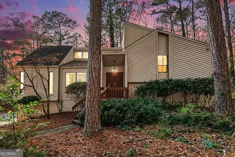 10780 Shagbark Trl, Roswell, GA 30075
