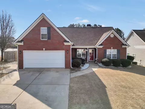 1501 Queen Elizabeth Dr, Locust Grove, GA 30248