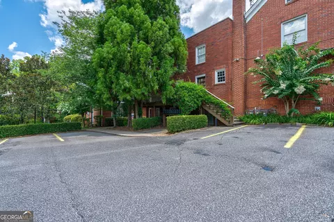 Exterior - 1295 E Broad St, Athens, GA 30601 photo 5 of 9