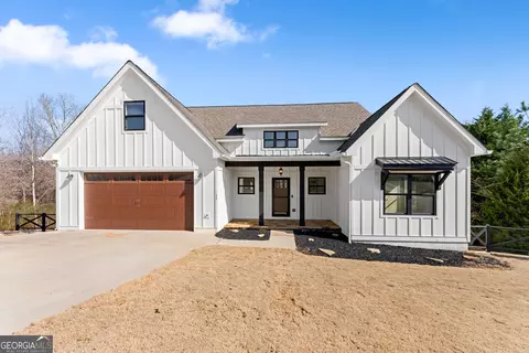 4719 Deer River Trl, Gainesville, GA 30506