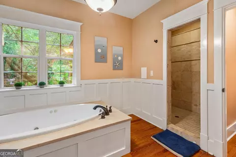 Bath - 357 Shady Creek Trl, Williamson, GA 30292 photo 4 of 9