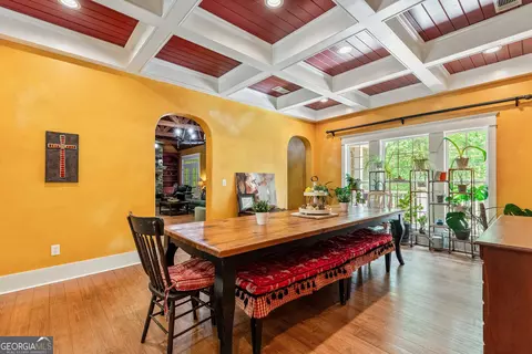 Dining - 357 Shady Creek Trl, Williamson, GA 30292 photo 2 of 3