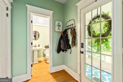 Entry Way - 357 Shady Creek Trl, Williamson, GA 30292 photo 5 of 8