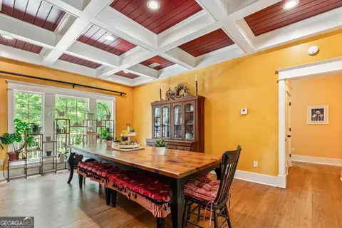 Dining - 357 Shady Creek Trl, Williamson, GA 30292 photo 1 of 3