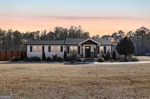 691 Earl North Rd, Newnan, GA 30263