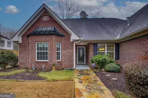 480 Georgian Hills Dr, Lawrenceville, GA 30045