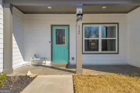 Exterior - 112 White Oak Trl, Commerce, GA 30529 photo 2 of 8