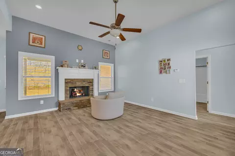 Living - 112 White Oak Trl, Commerce, GA 30529 photo 1 of 1