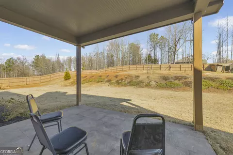 Exterior - 112 White Oak Trl, Commerce, GA 30529 photo 4 of 8