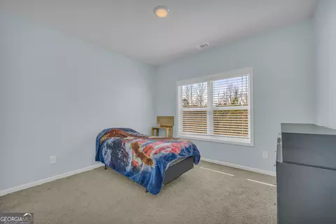 Bedroom - 112 White Oak Trl, Commerce, GA 30529 photo 3 of 4