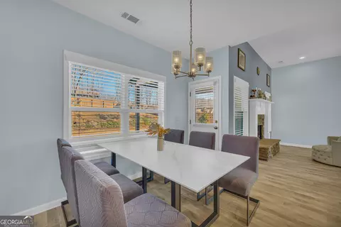 Dining - 112 White Oak Trl, Commerce, GA 30529 photo 2 of 2